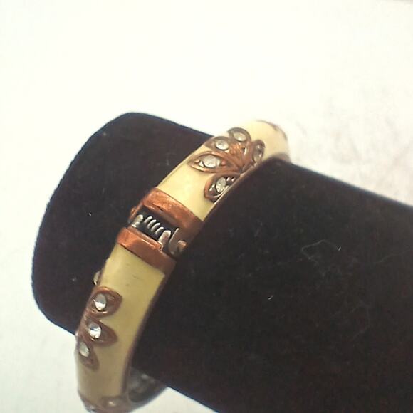 Vintage Enamel & Rhinestone Bangle Bracelet Hinged Art Deco Style Cream Copper - Picture 11 of 11